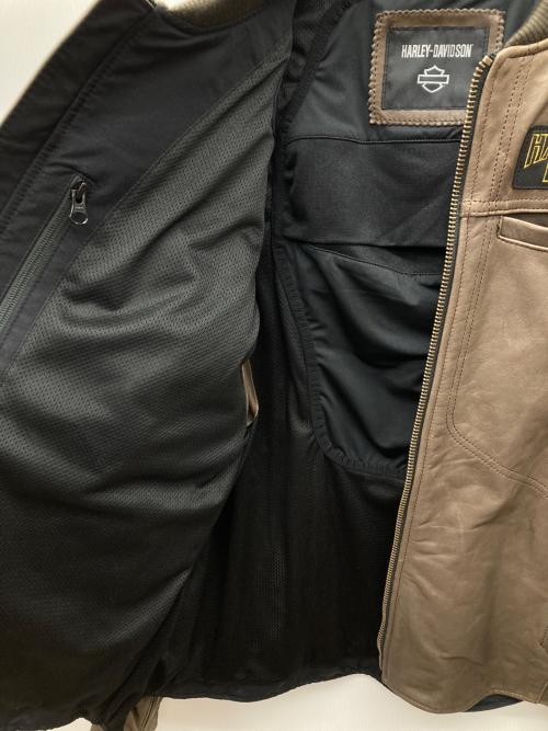 HARLEY-DAVIDSON（ハーレーダビッドソン）HARLEY-DAVIDSON (ハーレーダビッドソン) Ventura 3-in1 Leather Jacket ブラウン サイズ:Mの古着・服飾アイテム