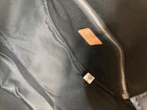 ikot（イコット）ikot (イコット) サークルレザーバッグ グレー サイズ:-の古着・服飾アイテム