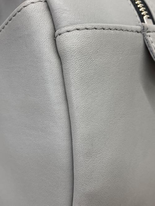 ikot（イコット）ikot (イコット) サークルレザーバッグ グレー サイズ:-の古着・服飾アイテム