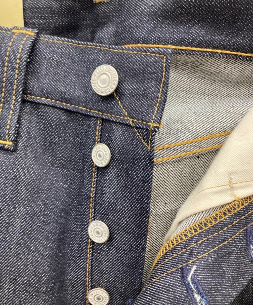 LEVI'S VINTAGE CLOTHING（リーバイス ビンテージ クロージング）LEVI'S VINTAGE CLOTHING (リーバイス ビンテージ クロージング) 501XX デニムパンツ インディゴ サイズ:W34 未使用品の古着・服飾アイテム