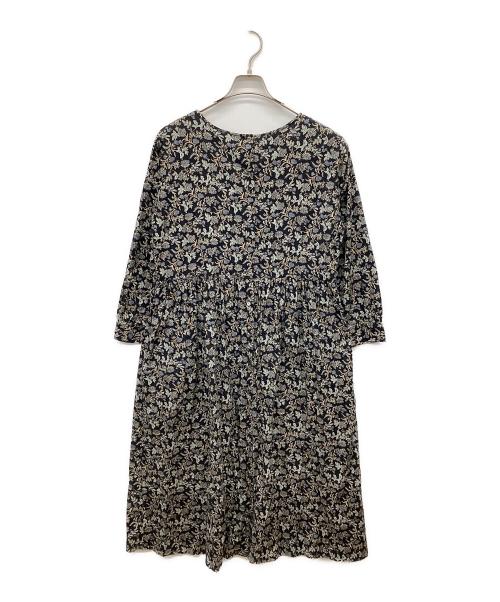 BEARDSLEY（ビアズリー）BEARDSLEY (ビアズリー) サラサプリントワンピース ブラック サイズ:FREEの古着・服飾アイテム