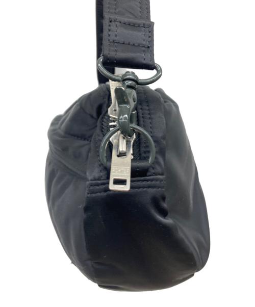 PORTER（ポーター）PORTER (ポーター) TANKER  SHOULDER BAG/タンカーショルダーバッグ ブラックの古着・服飾アイテム