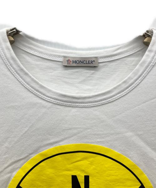 MONCLER（モンクレール）MONCLER (モンクレール) MAGLIA T-SHIRT ホワイト×イエロー サイズ:Sの古着・服飾アイテム