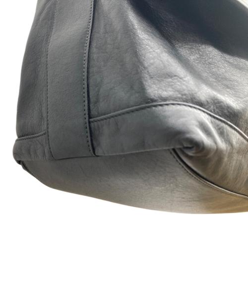 HUNTING WORLD（ハンティングワールド）HUNTING WORLD (ハンティングワールド) メッセンジャーバッグ ブラックの古着・服飾アイテム