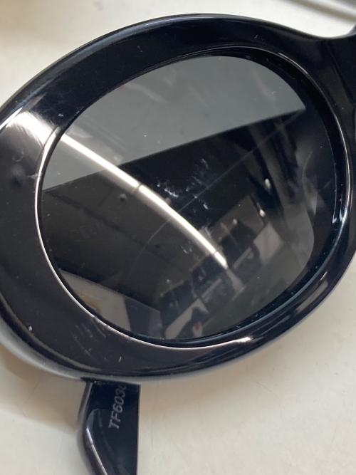 CELINE（セリーヌ）CELINE (セリーヌ) トリオンフサングラス サイズ:SIZE 52 22の古着・服飾アイテム