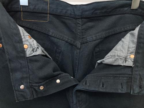 LEVI'S（リーバイス）LEVI'S (リーバイス) 501後染めデニムパンツ ブラックインディゴ サイズ:W34の古着・服飾アイテム