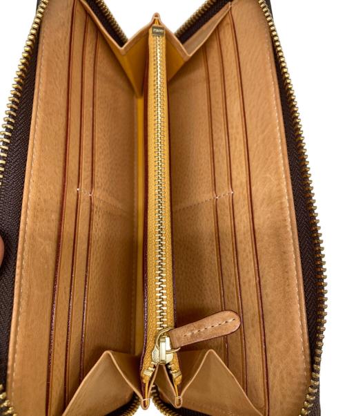 GANZO（ガンゾ）GANZO (ガンゾ) THIN BRIDLE ラウンドファスナー長財布 ダークブラウンの古着・服飾アイテム