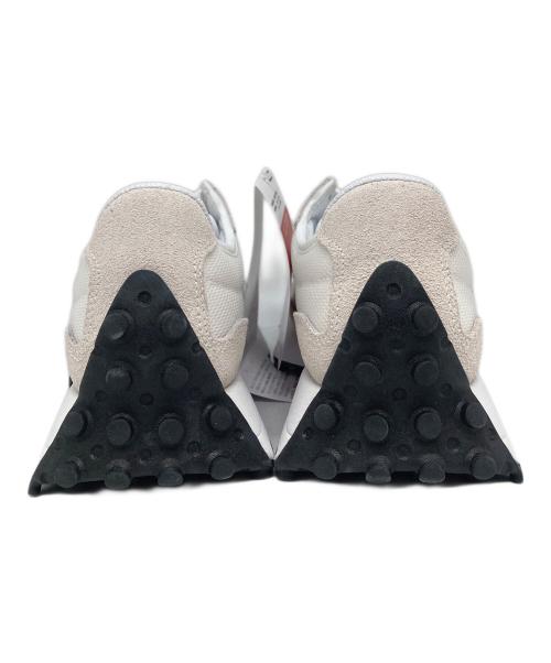 NEW BALANCE（ニューバランス）NEW BALANCE (ニューバランス) 327 ローカットスニーカー ホワイト サイズ:23 未使用品の古着・服飾アイテム