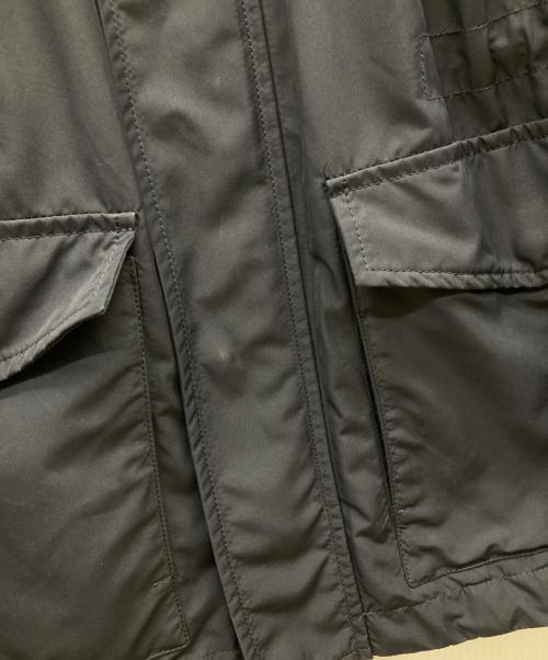 HERNO（ヘルノ）HERNO (ヘルノ) ウォーターレペレントポリエステルスタンドカラーフィールドジャケット ネイビー サイズ:44の古着・服飾アイテム