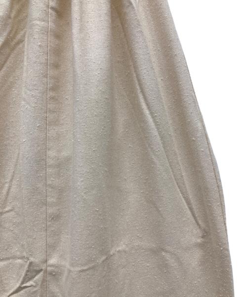 BASERANGE（ベースレンジ）BASERANGE (ベースレンジ) シルクサロペット ベージュ サイズ:freeの古着・服飾アイテム