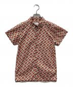 BURBERRYバーバリー）の古着「TBモノグラム S/Sシャツ」｜レッド×ベージュ