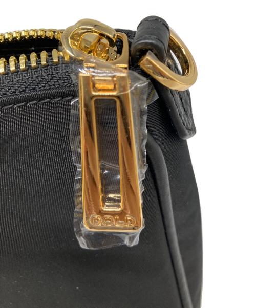 COCOCELUX GOLD（ココセリュックスゴールド）COCOCELUX GOLD (ココセリュックスゴールド) POCONO NYLONショルダーバッグ ブラック 未使用品の古着・服飾アイテム