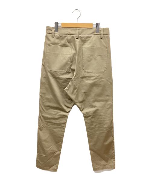 OAMC（オーエーエムシー）OAMC (オーエーエムシー) ダブルニーデザインパンツ ベージュ サイズ:30の古着・服飾アイテム