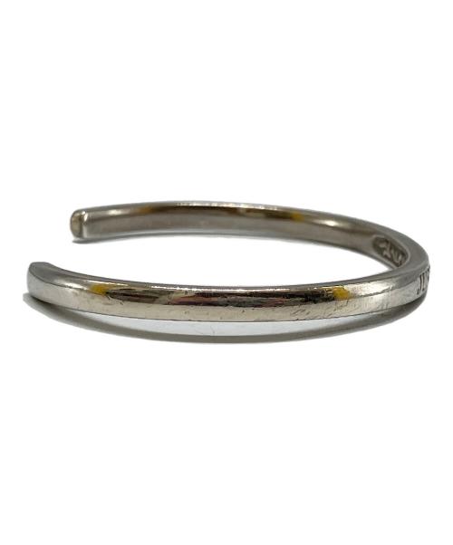 JUSTIN DAVIS（ジャスティンデイビス）JUSTIN DAVIS (ジャスティンデイビス) ロゴバングル シルバー サイズ:-の古着・服飾アイテム