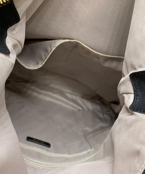 TUMI（トゥミ）TUMI (トゥミ) VOYAGEUR Jackie Convertible Crossbody ブラックの古着・服飾アイテム