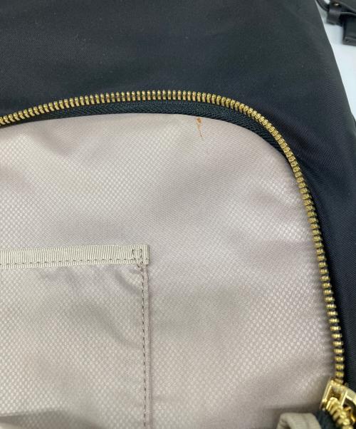 TUMI（トゥミ）TUMI (トゥミ) VOYAGEUR Jackie Convertible Crossbody ブラックの古着・服飾アイテム