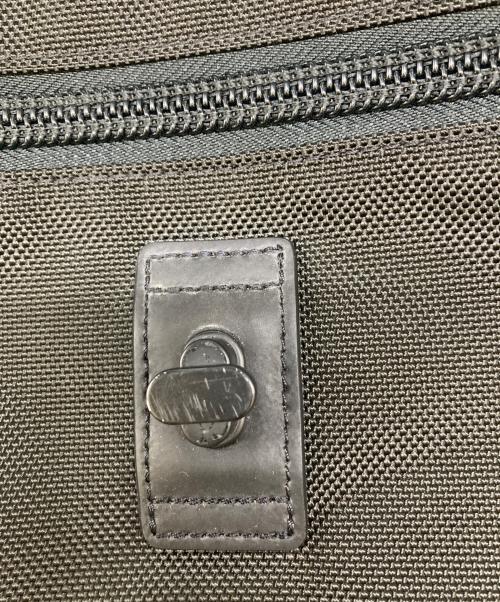 TUMI（トゥミ）TUMI (トゥミ) アーノルド ショルダーバッグ ブラックの古着・服飾アイテム