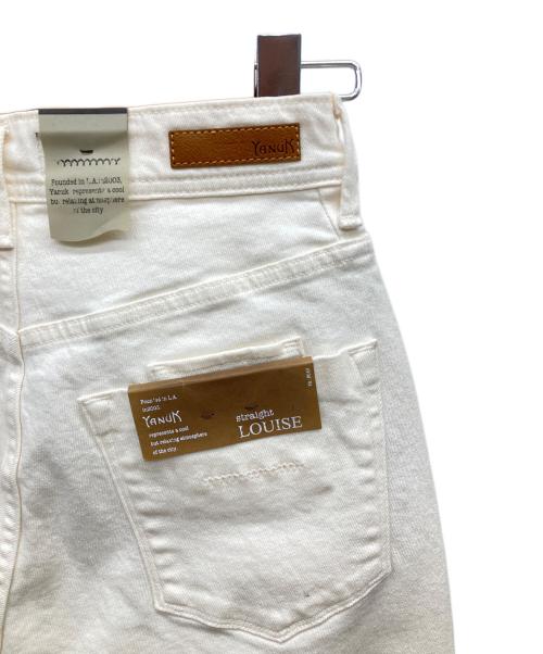 YANUK（ヤヌーク）YANUK (ヤヌーク) Spill Proof ストレート LOUISE ホワイト サイズ:W25 未使用品の古着・服飾アイテム