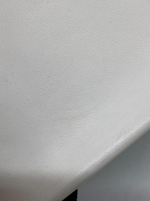 kolor/BEACON（カラービーコン）kolor/BEACON (カラービーコン) ロゴプリントサンダル ホワイト×クリア サイズ:27の古着・服飾アイテム