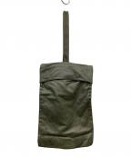 PRADAプラダ）の古着「レザークロスボディーバッグ」｜オリーブ