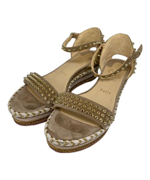 Christian Louboutin（クリスチャン・ルブタン）Christian Louboutin (クリスチャン・ルブタン) MADMONICA スタッズエスパドリーユ ゴールド×ベージュ サイズ:38の古着・服飾アイテム