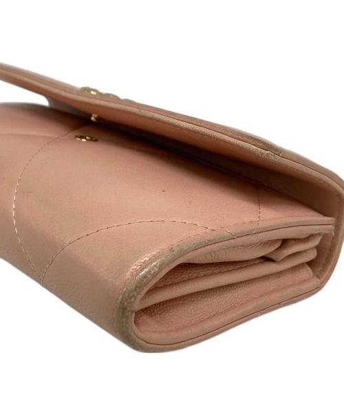 CHANEL（シャネル）CHANEL (シャネル) 19 ロングフラップラムスキンウォレット ピンクの古着・服飾アイテム