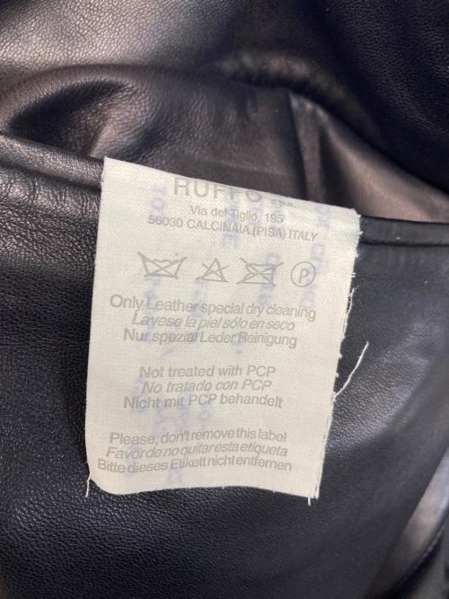 GIANNI VERSACE（ジャンニ・ヴェルサーチ）GIANNI VERSACE (ジャンニ・ヴェルサーチ) 90sレザー2Bジャケット/RUFFO/本人期 ブラック サイズ:52の古着・服飾アイテム