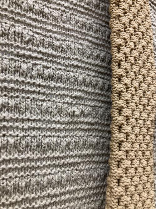 LEINWANDE（ラインヴァンド）LEINWANDE (ラインヴァンド) パッチワークフリンジニットガウン ベージュ サイズ:SIZE Freeの古着・服飾アイテム