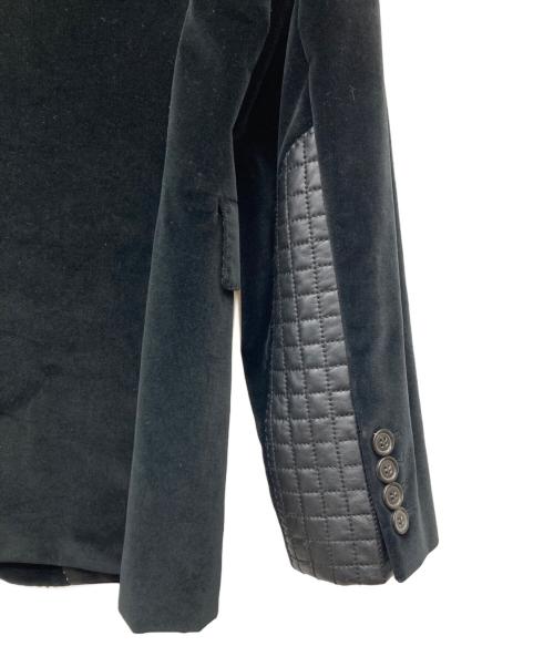 HUGO BOSS（ヒューゴ ボス）HUGO BOSS (ヒューゴ ボス) ラムスキンエルボーパッチベロアテーラードジャケット ブラック サイズ:36Ｒの古着・服飾アイテム
