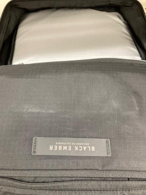 BLACK EMBER（ブラックエンバー）BLACK EMBER (ブラックエンバー) RECTANGLE 2WAY PACK 2WAYブリーフケース ブラックの古着・服飾アイテム