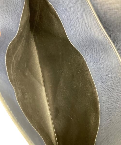 PRADA（プラダ）PRADA (プラダ) サフィアーノレザークラッチバッグ ネイビー サイズ:記載なしの古着・服飾アイテム