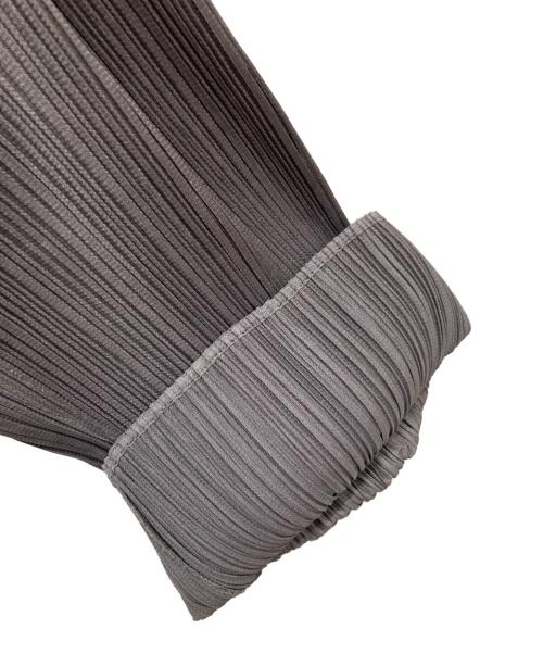 PLEATS PLEASE（プリーツプリーズ）PLEATS PLEASE (プリーツプリーズ) プリーツパンツ グレー サイズ:1の古着・服飾アイテム
