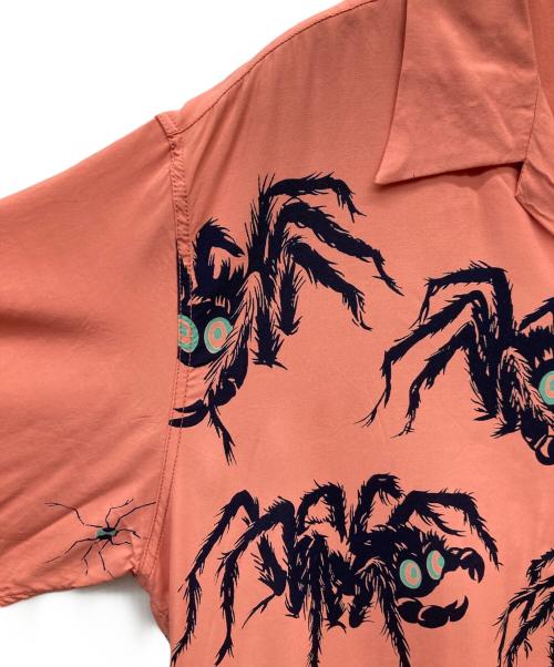 Star OF HOLLYWOOD（スターオブハリウッド）STAR OF HOLLYWOOD (スターオブハリウッド) HIGH DENSITY RAYON OPEN SHIRT “TARANTULA” ピンク サイズ:Lの古着・服飾アイテム
