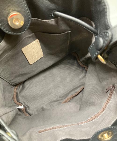 russet（ラシット）russet (ラシット) 25AW レザー巾着バケットバッグ ブラックの古着・服飾アイテム