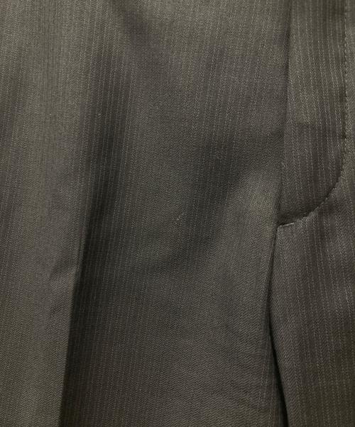 PRADA（プラダ）PRADA (プラダ) ウールストライプスラックス チャコールグレー サイズ:44の古着・服飾アイテム