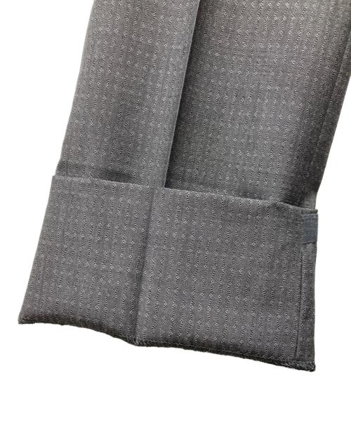 PRADA（プラダ）PRADA (プラダ) 総柄シルク混スラックス グレー サイズ:44の古着・服飾アイテム