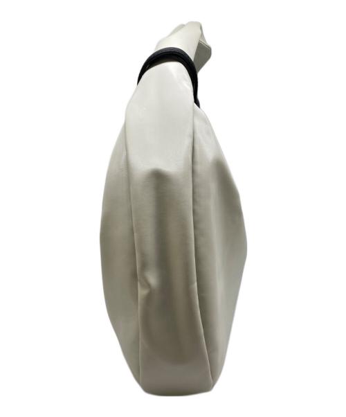 PELLE BORSA（ペレボルサ）PELLE BORSA (ペレボルサ) 手提げバッグ Cheers アイボリーの古着・服飾アイテム