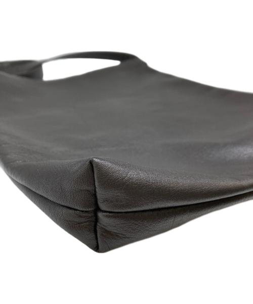 HENDER SCHEME（エンダースキーマ）HENDER SCHEME (エンダースキーマ) cow shoulder big ブラウンの古着・服飾アイテム