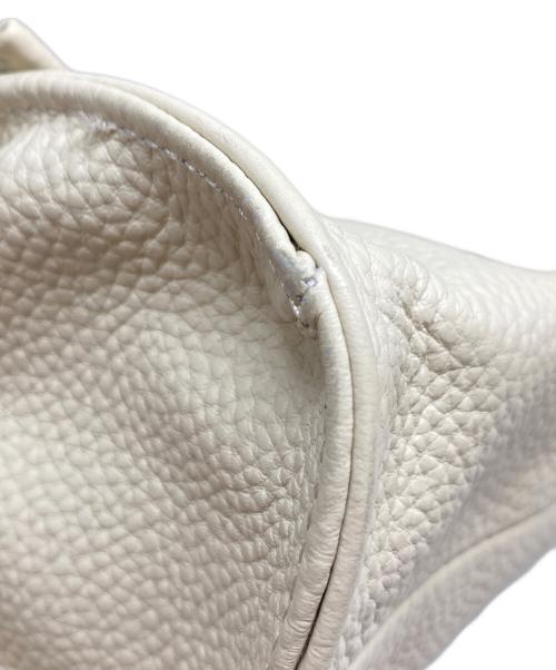 ear PAPILLONNER（イアパピヨネ）ear PAPILLONNER (イアパピヨネ) ワイドテープショルダーバッグ ベージュの古着・服飾アイテム