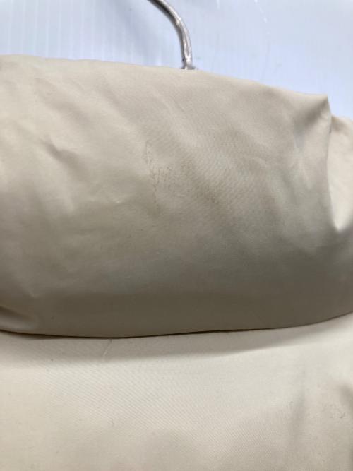 FRED PERRY（フレッドペリー）FRED PERRY (フレッドペリー) リバーシブルダウンジャケット ネイビー×ベージュ サイズ:Oの古着・服飾アイテム