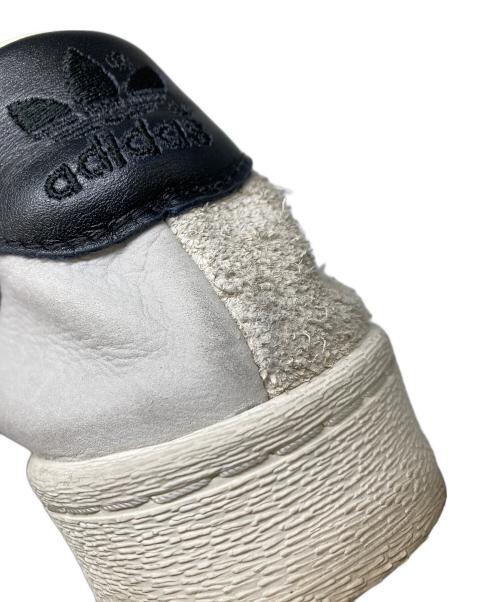 adidas（アディダス）adidas (アディダス) song for the mute (ソングフォーザミュート) SUPERSTAR 82 SFTM アイボリー サイズ:28cmの古着・服飾アイテム