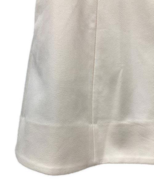 CLANE（クラネ）CLANE (クラネ) WIDE BELT CONSTRUCTIVE MINI SKIRT アイボリー サイズ:SIZE 1の古着・服飾アイテム