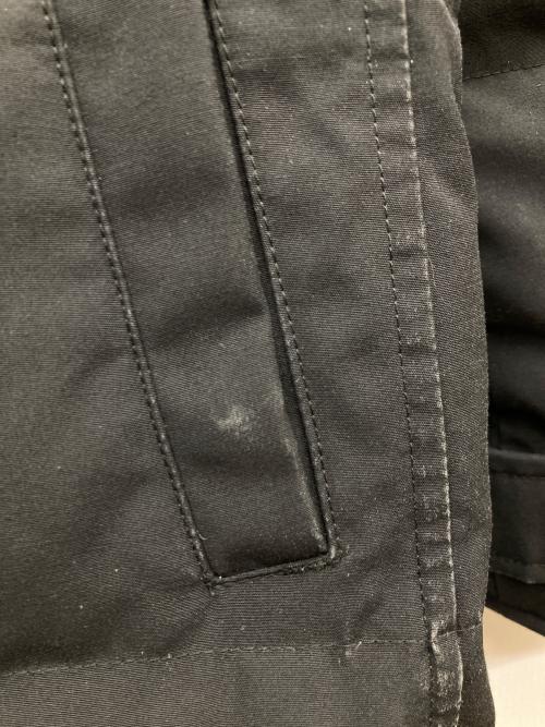 CANADA GOOSE（カナダグース）CANADA GOOSE (カナダグース) MACKENZIE PARKA コヨーテファーダウンコート ブラック サイズ:Lの古着・服飾アイテム