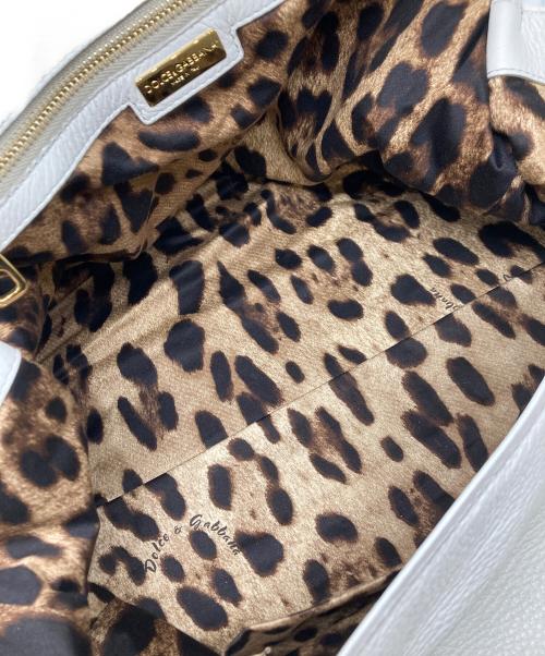 DOLCE & GABBANA（ドルチェ＆ガッバーナ）DOLCE & GABBANA (ドルチェ＆ガッバーナ) シシリー がま口チャーム2WAYバッグ アイボリー サイズ:-の古着・服飾アイテム