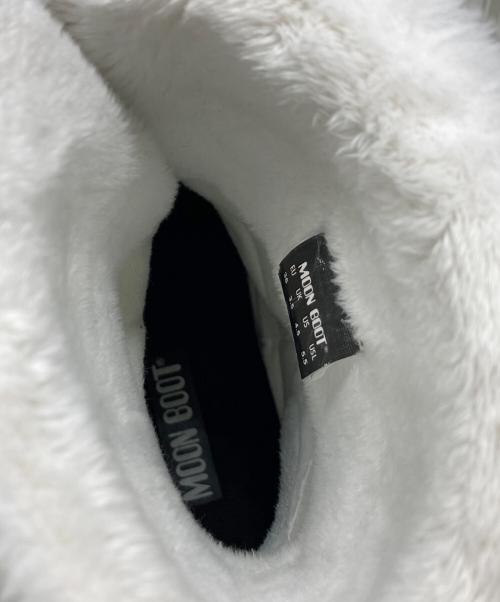 MOON BOOT（ムーンブーツ）MOON BOOT (ムーンブーツ) ホワイトファームートンブーツ ホワイト サイズ:36の古着・服飾アイテム