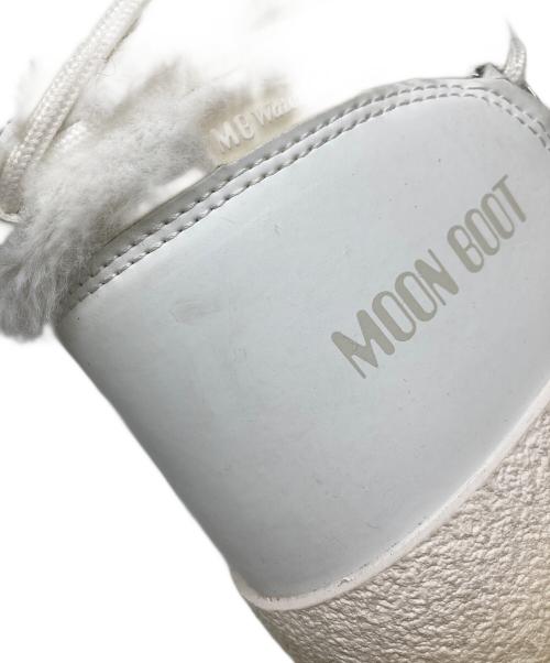 MOON BOOT（ムーンブーツ）MOON BOOT (ムーンブーツ) ホワイトファームートンブーツ ホワイト サイズ:36の古着・服飾アイテム