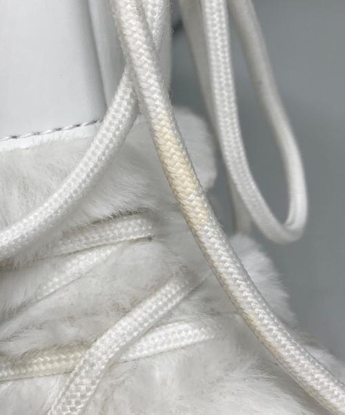 MOON BOOT（ムーンブーツ）MOON BOOT (ムーンブーツ) ホワイトファームートンブーツ ホワイト サイズ:36の古着・服飾アイテム