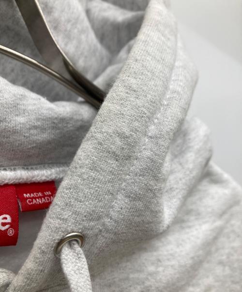 SUPREME（シュプリーム）Supreme (シュプリーム) 19FW Stop Crying Hooded Sweatshirt ライトグレー サイズ:Mの古着・服飾アイテム
