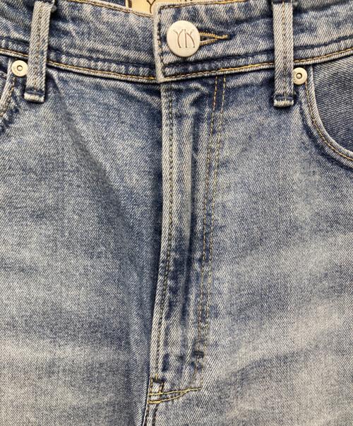 YANUK（ヤヌーク）YANUK (ヤヌーク) COEL (コエル) 別注カーブシルエットデニムパンツ インディゴ サイズ:W25の古着・服飾アイテム