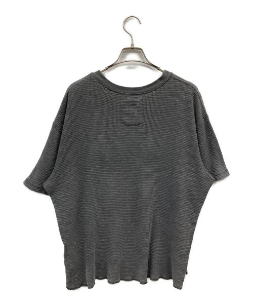 stussy（ステューシー）stussy (ステューシー) PIGMENT DYED S/STHERMAL グレー サイズ:Sの古着・服飾アイテム